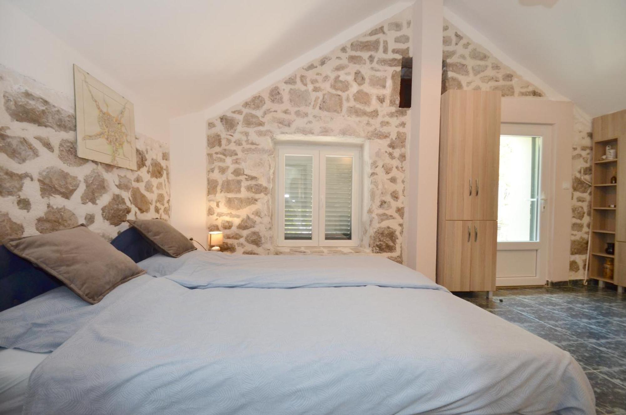 Holiday Home Brinic Tivat Luaran gambar