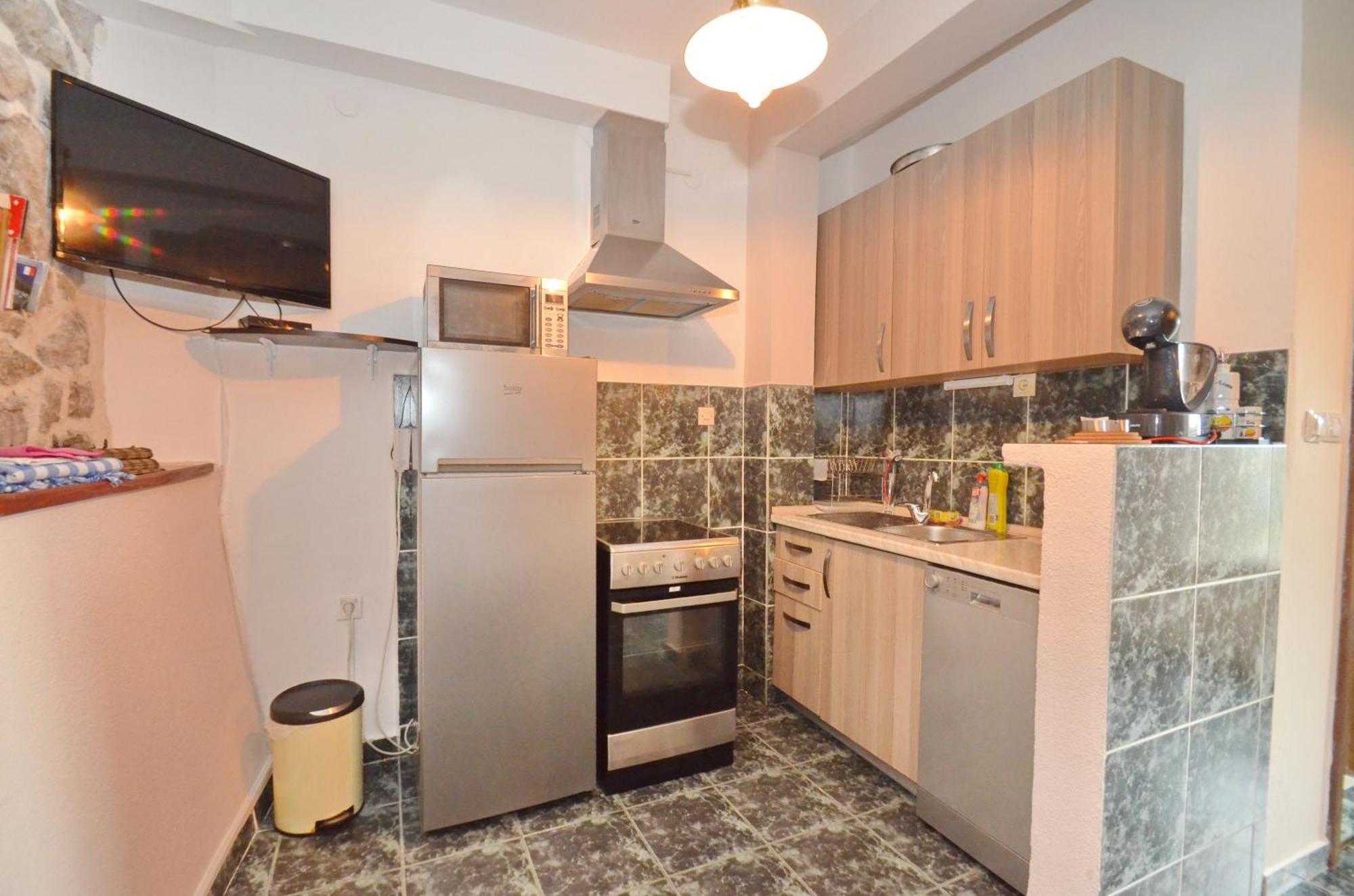 Holiday Home Brinic Tivat Luaran gambar